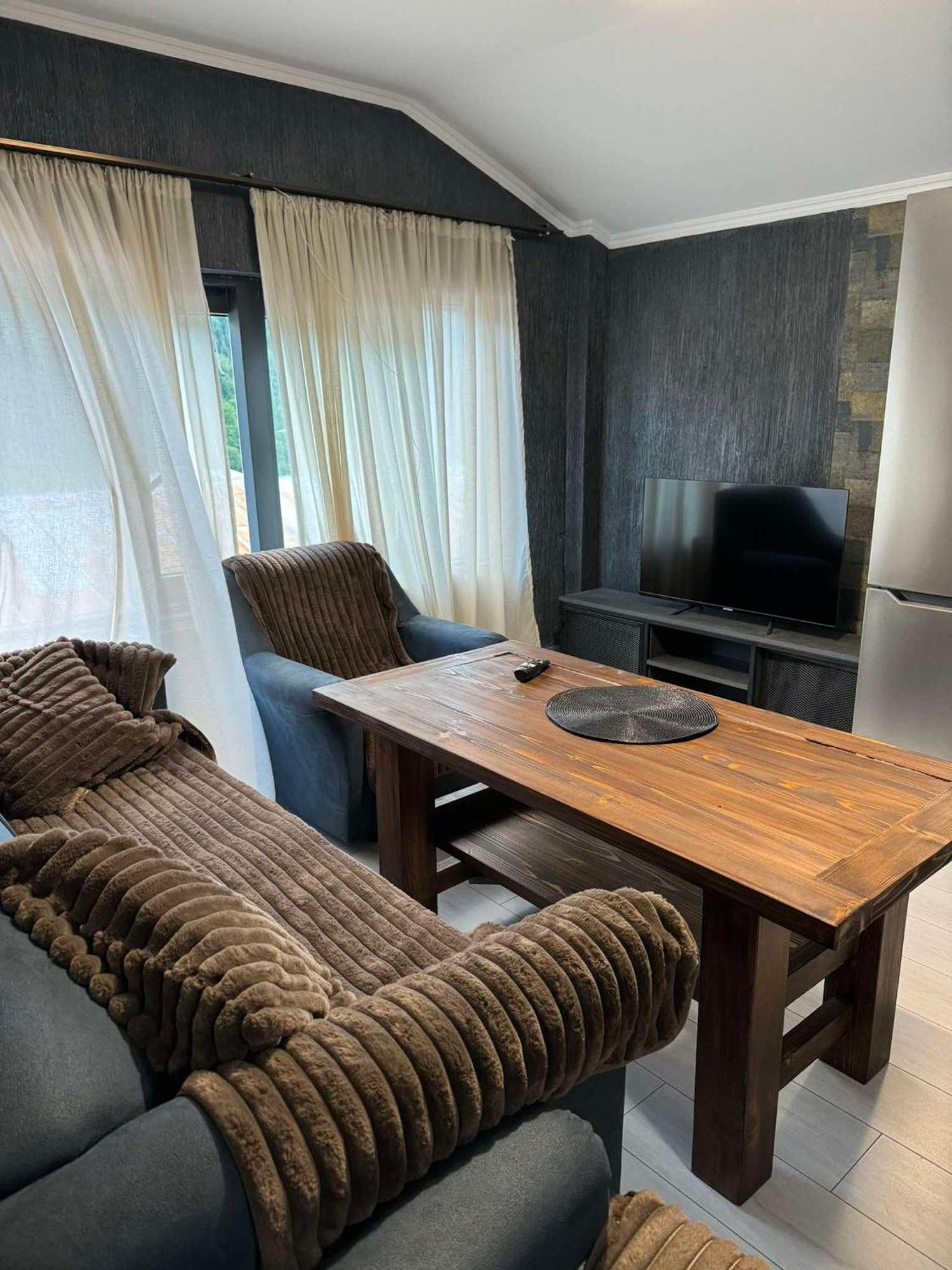 Guest house Nino Ratiani's